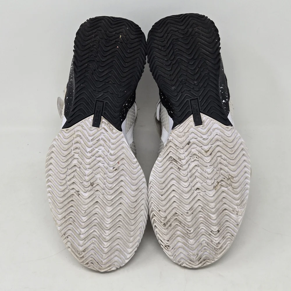 Nike LeBron Soldier 13 TB Basketball Shoes White Black Size Men 7 CN9809-113
